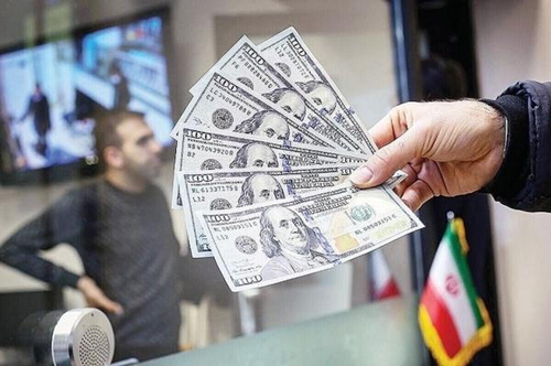 دلار ۱۶۰ هزار تومان شد (۸ بهمن ۱۴۰۴) _ شهرآرانیوز